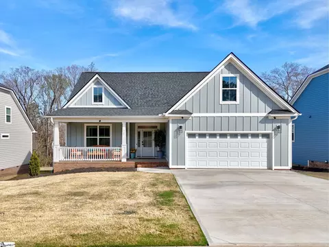328 Summerall Dr, Anderson, SC 29621