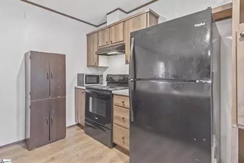110 Hideaway Dr, Sunset, SC 29685 photo 3