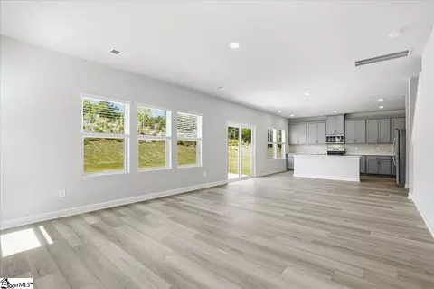 1541 Switchback Cir, Moore, SC 29369 photo 8