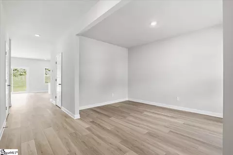 1541 Switchback Cir, Moore, SC 29369 photo 4