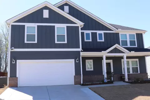 232 Roderick Ln, Greenville, SC 29605