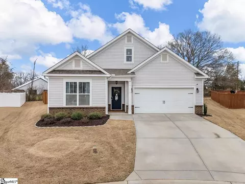 421 Linfield Ct, Duncan, SC 29334
