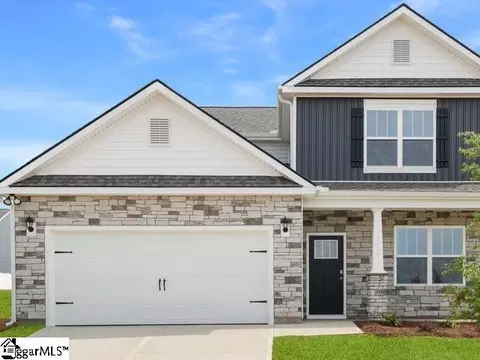 1120 Bywell Dr, Woodruff, SC 29388