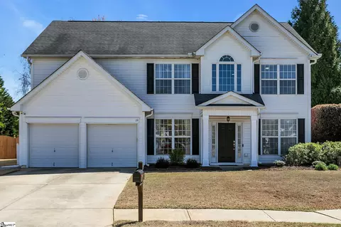 19 Bradberry Cir, Greenville, SC 29615