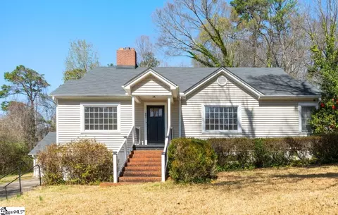 201 Augusta St, Easley, SC 29640