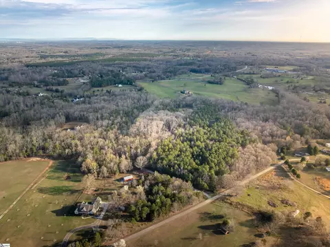 119 Arnold Rd, Pelzer, SC 29669 photo 2
