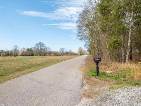 119 Arnold Rd, Pelzer, SC 29669 photo 16