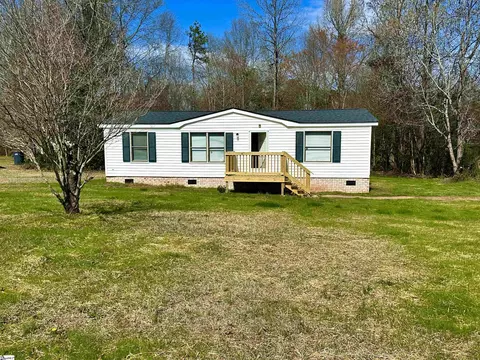 42 Cambridge Dr, Greenville, SC 29605