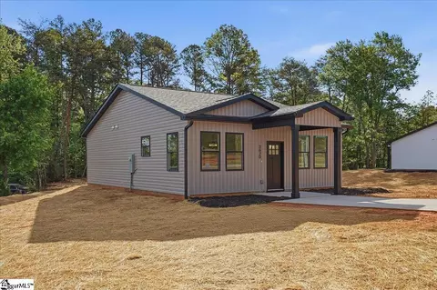 3670 Peachtree Rd, Inman, SC 29349