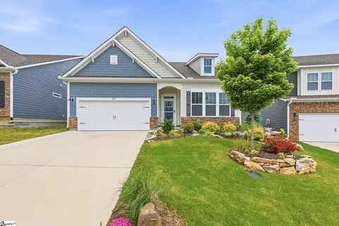 417 Jack Hunter Pl, Woodruff, SC 29388