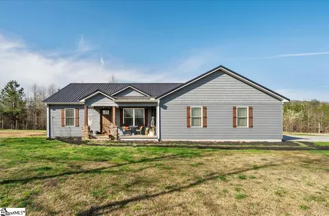4519 Dacusville Hwy, Marietta, SC 29661