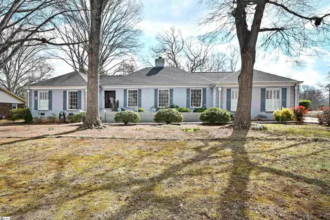 101 Covington Rd, Greenville, SC 29617