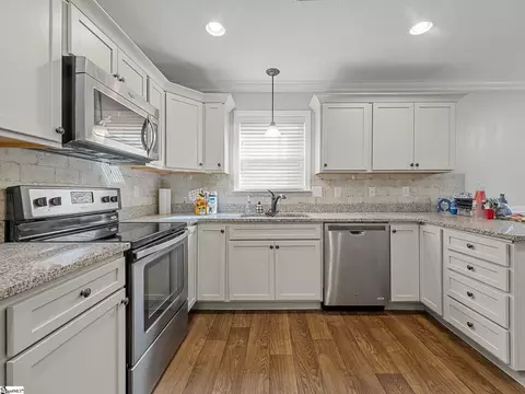 728 Cerons St, Moore, SC 29369 photo 9