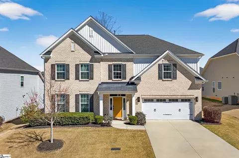 19 Caventon Dr, Simpsonville, SC 29681