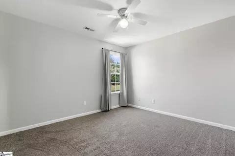 Bedroom - 106 Mcbrie Ln, Pendleton, SC 29670 photo 2 of 5