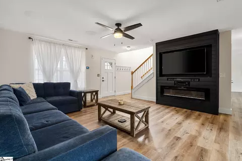 Living - 106 Mcbrie Ln, Pendleton, SC 29670 photo 1 of 5