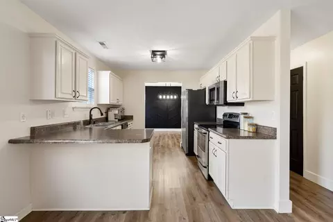 Kitchen - 106 Mcbrie Ln, Pendleton, SC 29670 photo 1 of 4