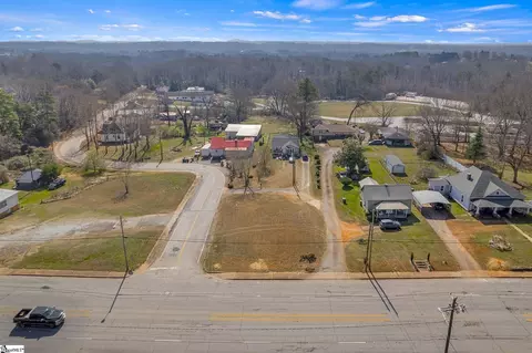 599 W Main St, Pickens, SC 29671 photo 13