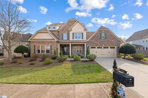 15 Knights Valley Dr, Simpsonville, SC 29681