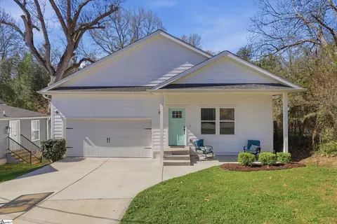 114 Shaw St # A, Fountain Inn, SC 29644