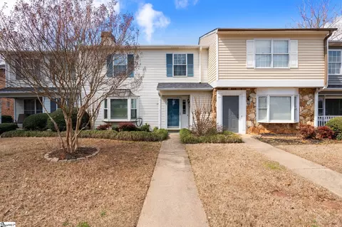 134 Shady Tree Dr, Taylors, SC 29687