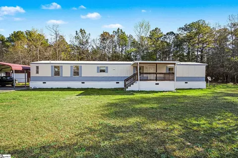 309 Scarlett Ct, Laurens, SC 29360