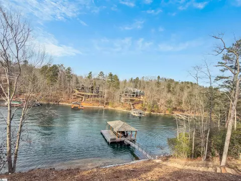 View/Area - 127 Crosswind Ct, Sunset, SC 29685 photo 5 of 11