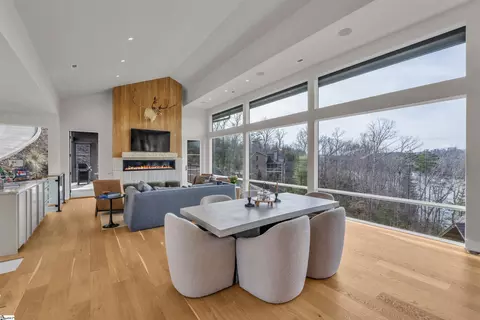 Dining - 127 Crosswind Ct, Sunset, SC 29685 photo 2 of 2