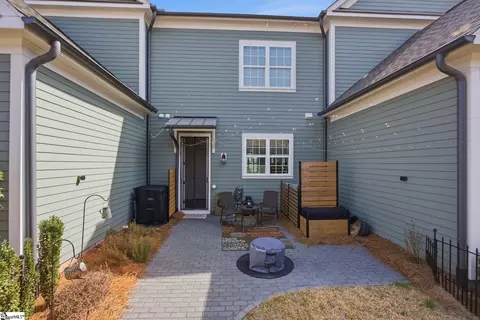Exterior - 126 Tuttle St, Clemson, SC 29631 photo 6 of 11