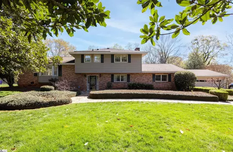 731 Parkins Mill Rd, Greenville, SC 29607