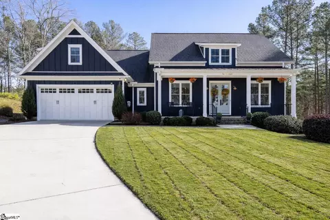613 Aqua View Dr, Seneca, SC 29672