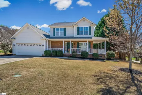 4 Fieldhaven Ct, Greer, SC 29651