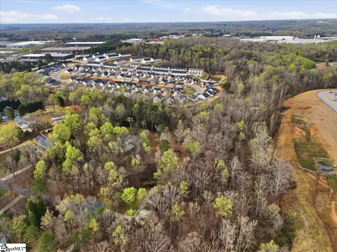 185 Commodore Dr, Duncan, SC 29334 photo 35