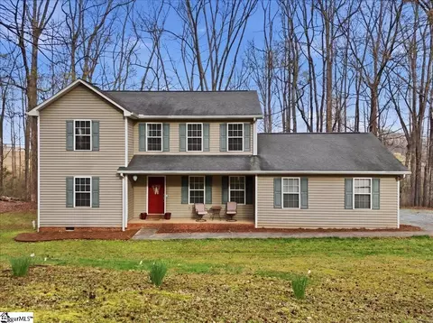 185 Commodore Dr, Duncan, SC 29334