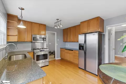 185 Commodore Dr, Duncan, SC 29334 photo 9