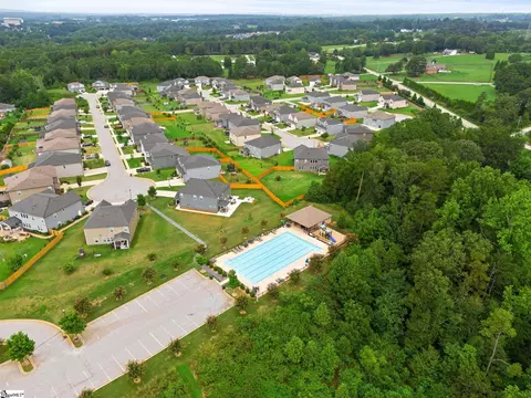 View/Area - 133 Redcroft Dr, Greer, SC 29651 photo 3 of 6