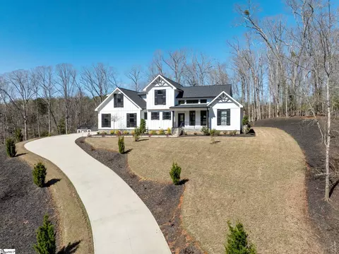 110 Royal Oaks Dr, Anderson, SC 29625