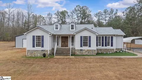 640 Old Rock Quarry Rd, Enoree, SC 29335