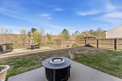 Exterior - 171 Caledonia Dr, Easley, SC 29642 photo 5 of 6