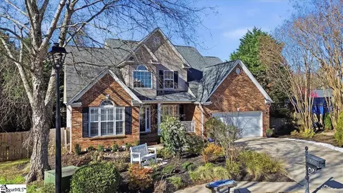 832 Brielle Ct, Simpsonville, SC 29681