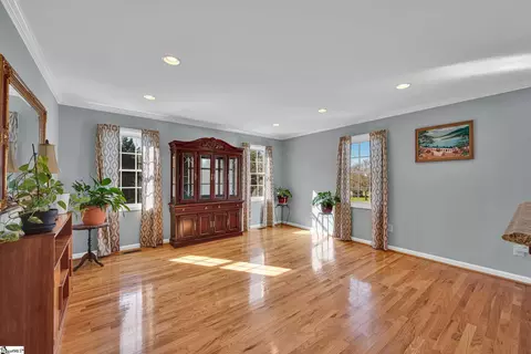 Living - 1024 Old Mill Rd, Easley, SC 29642 photo 3 of 5
