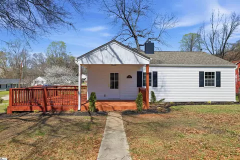 118 E Decatur St, Greenville, SC 29617