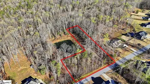 56 Modesto Ln, Simpsonville, SC 29681