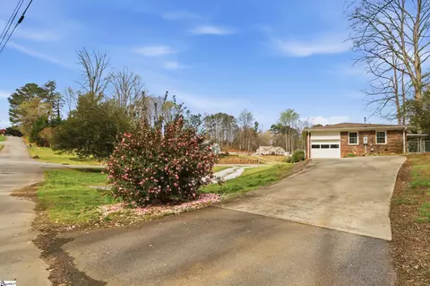223 Meadow Ln, Easley, SC 29642 photo 34