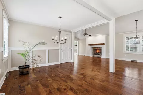 223 Meadow Ln, Easley, SC 29642 photo 5
