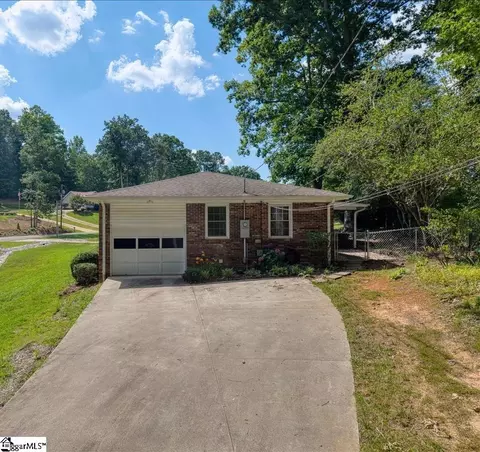 223 Meadow Ln, Easley, SC 29642 photo 35