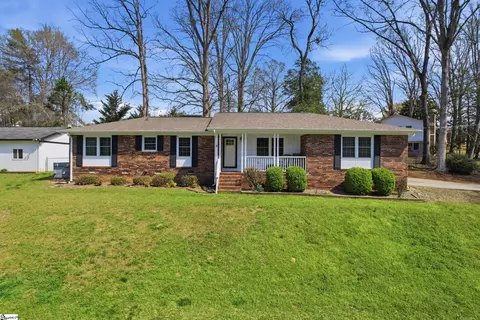 223 Meadow Ln, Easley, SC 29642