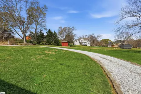 Exterior - 209 Devon Way, Anderson, SC 29621 photo 6 of 7