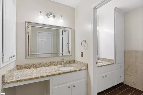 Bath - 209 Devon Way, Anderson, SC 29621 photo 2 of 3