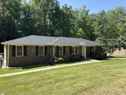 112 Dill Dr, Piedmont, SC 29673